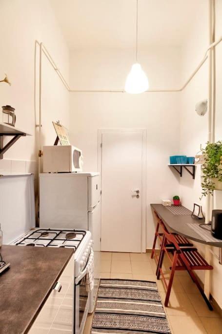 Nefelejcs Near The Keleti Railway Station Apartment Budapest Ngoại thất bức ảnh