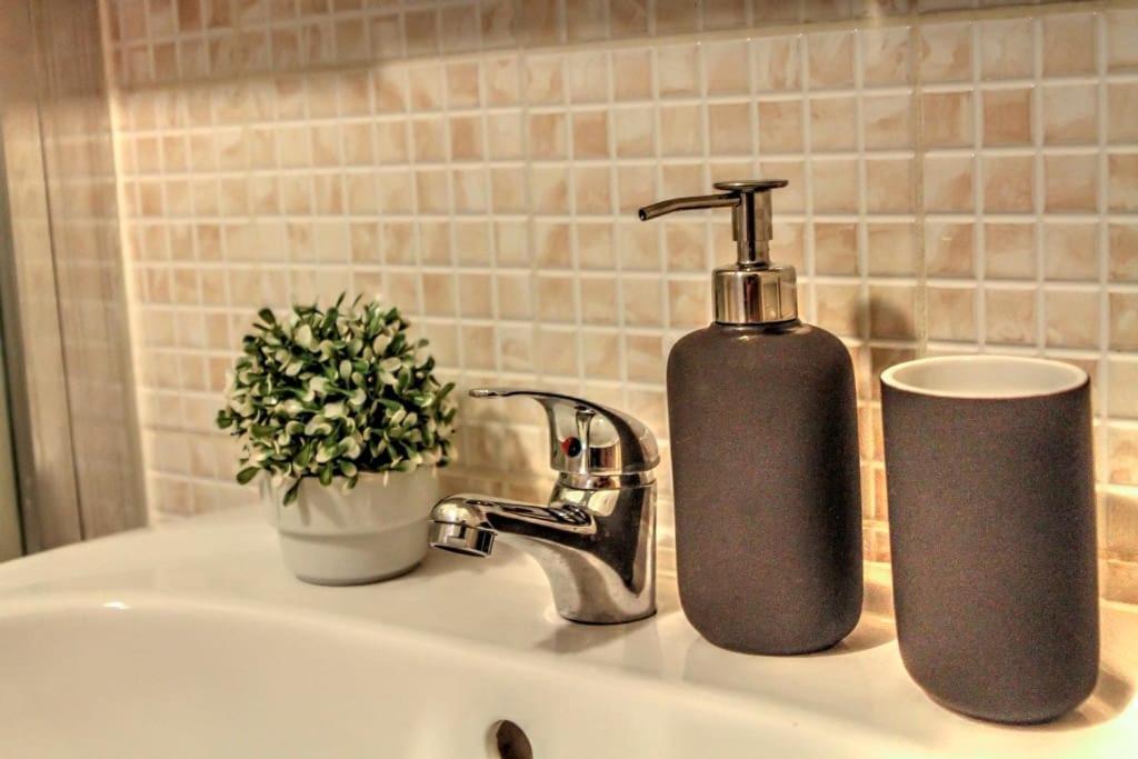 Nefelejcs Near The Keleti Railway Station Apartment Budapest Ngoại thất bức ảnh